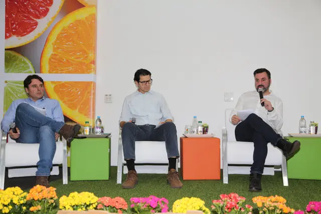 Mesa de conversa com Carlos Alberto Lucato e Giampaolo Buso no palco do Citros de Mesa